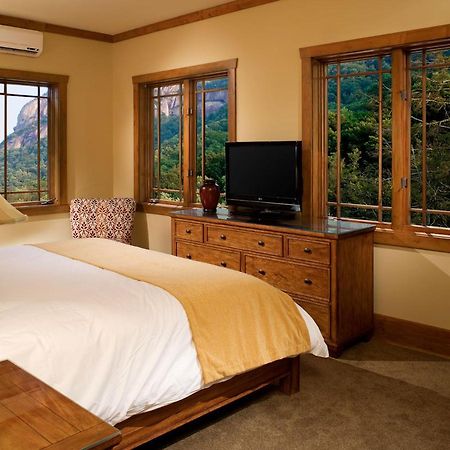 The Esmeralda Inn And Restaurant Chimney Rock Chambre photo