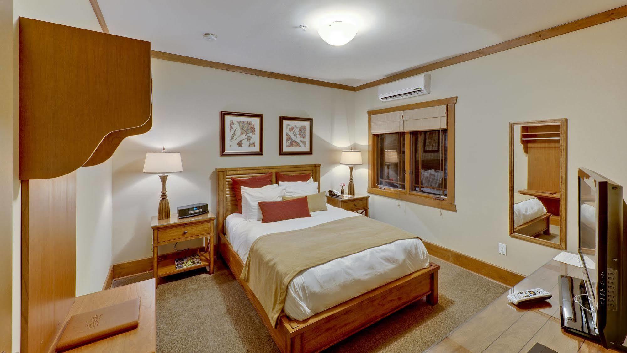 The Esmeralda Inn And Restaurant Chimney Rock Extérieur photo