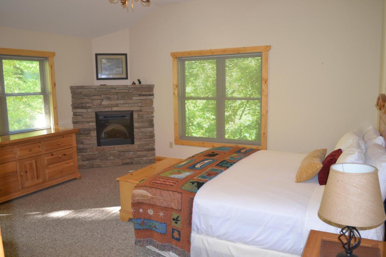 The Esmeralda Inn And Restaurant Chimney Rock Extérieur photo