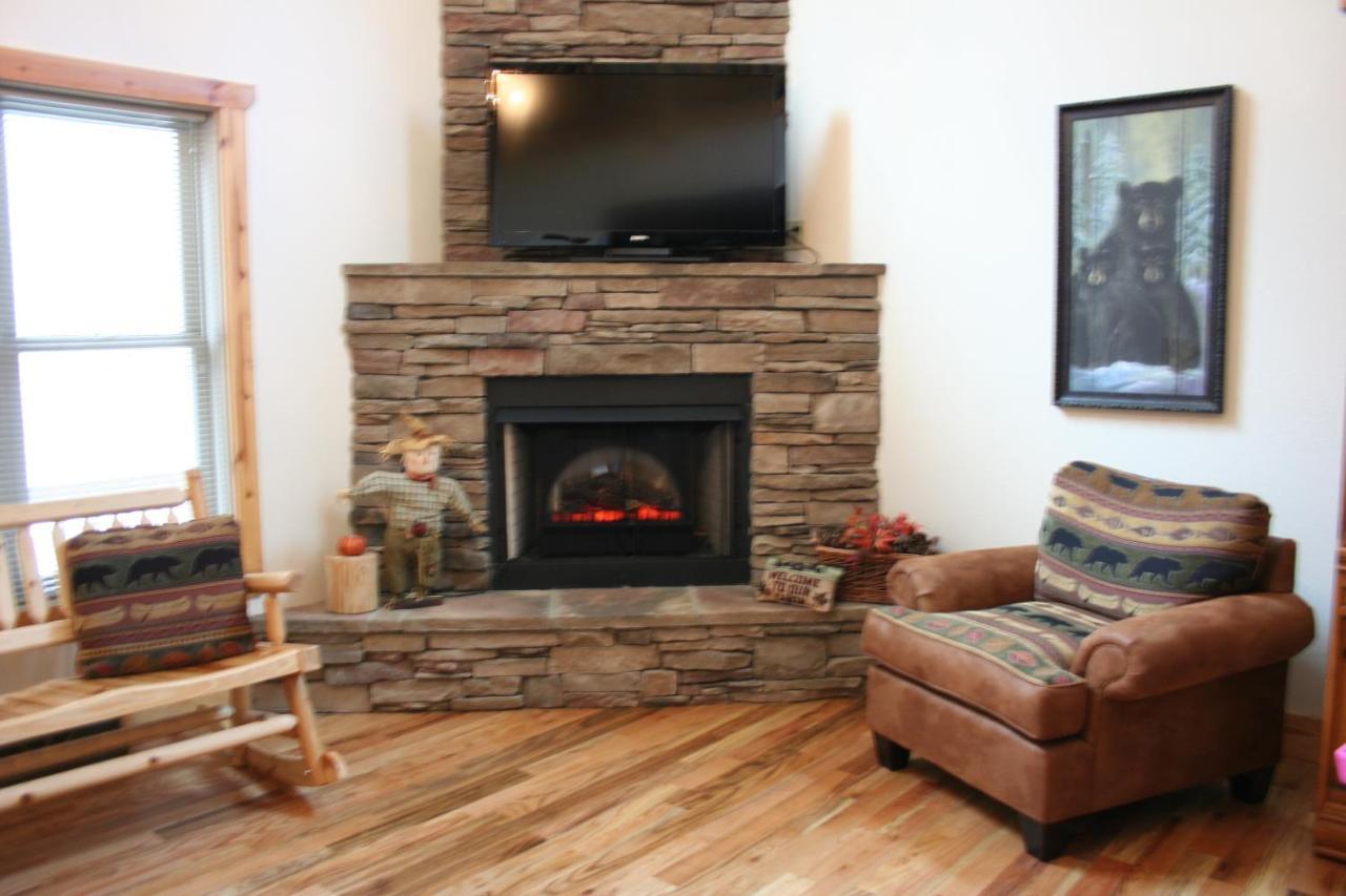 The Esmeralda Inn And Restaurant Chimney Rock Extérieur photo